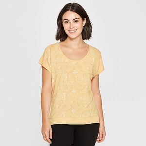 Chico’s Light Orange Geometric Abstract Mixed Print Short Sleeve Scoop Neck Tee